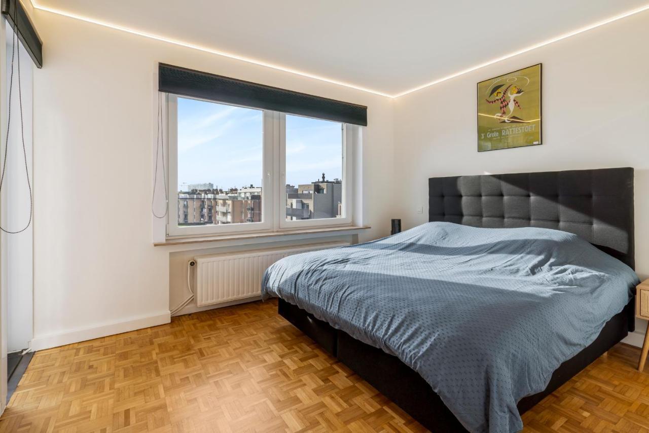 Fantastically Located Modern Apartment With Garage Available Oostende Buitenkant foto